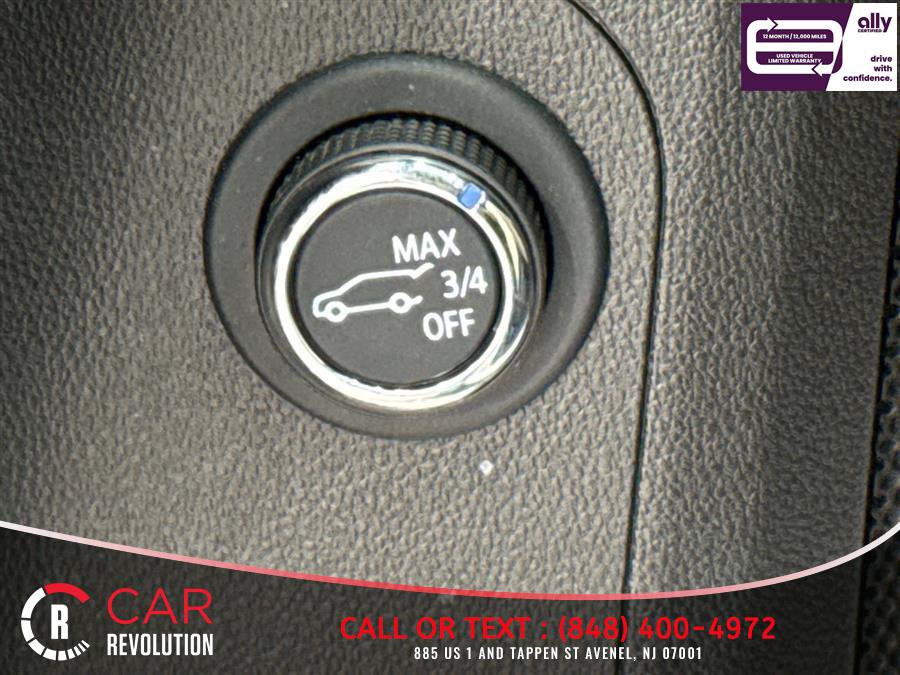 Used 2023 GMC Acadia SLE w/ Driver Convenience Package FWD image 35