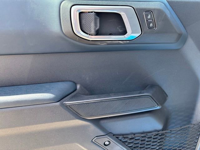 New 2026 Ford Bronco Heritage Edition image 10