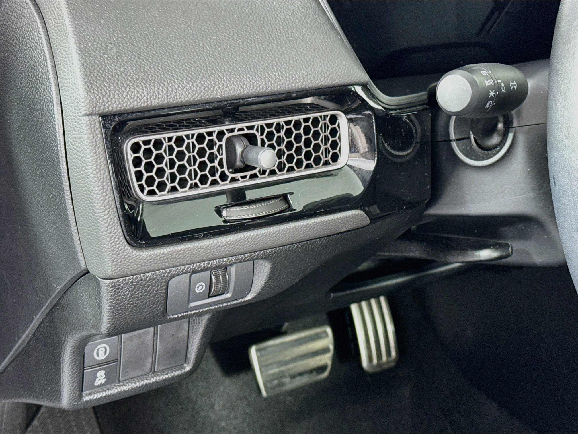 Certified 2024 Honda Civic Sport image 10