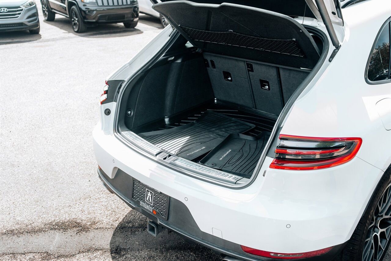 Used 2018 Porsche Macan S image 41
