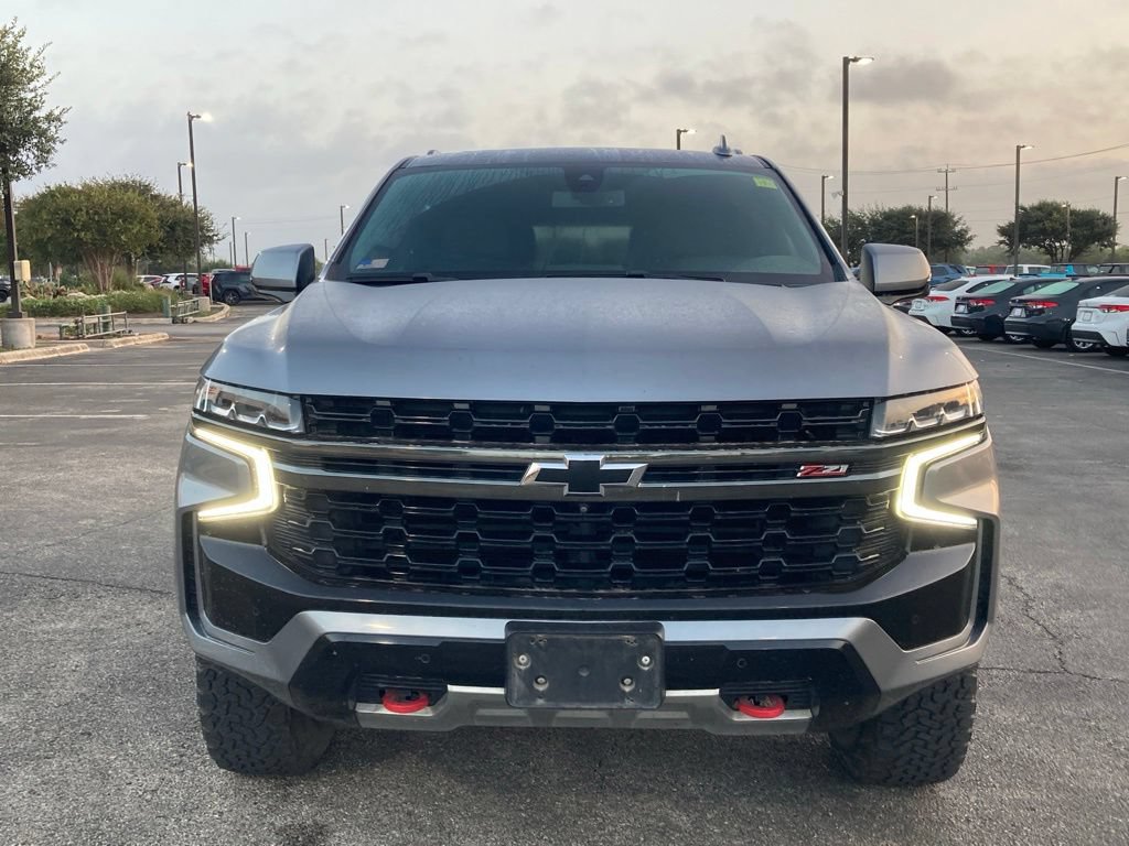 Used 2021 Chevrolet Tahoe Z71 w/ Z71 Signature Package AWD/4WD image 2
