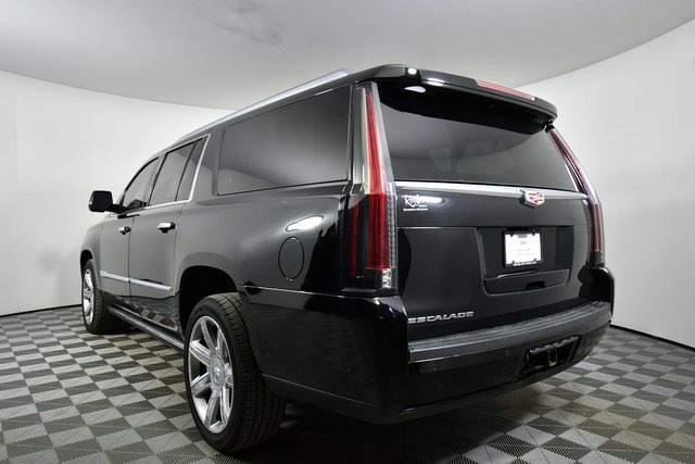 Used 2019 Cadillac Escalade ESV Premium Luxury image 20