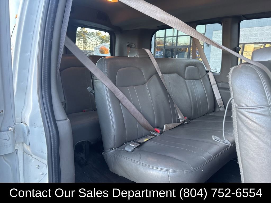 Used 2018 GMC Savana 2500 LS RWD image 12
