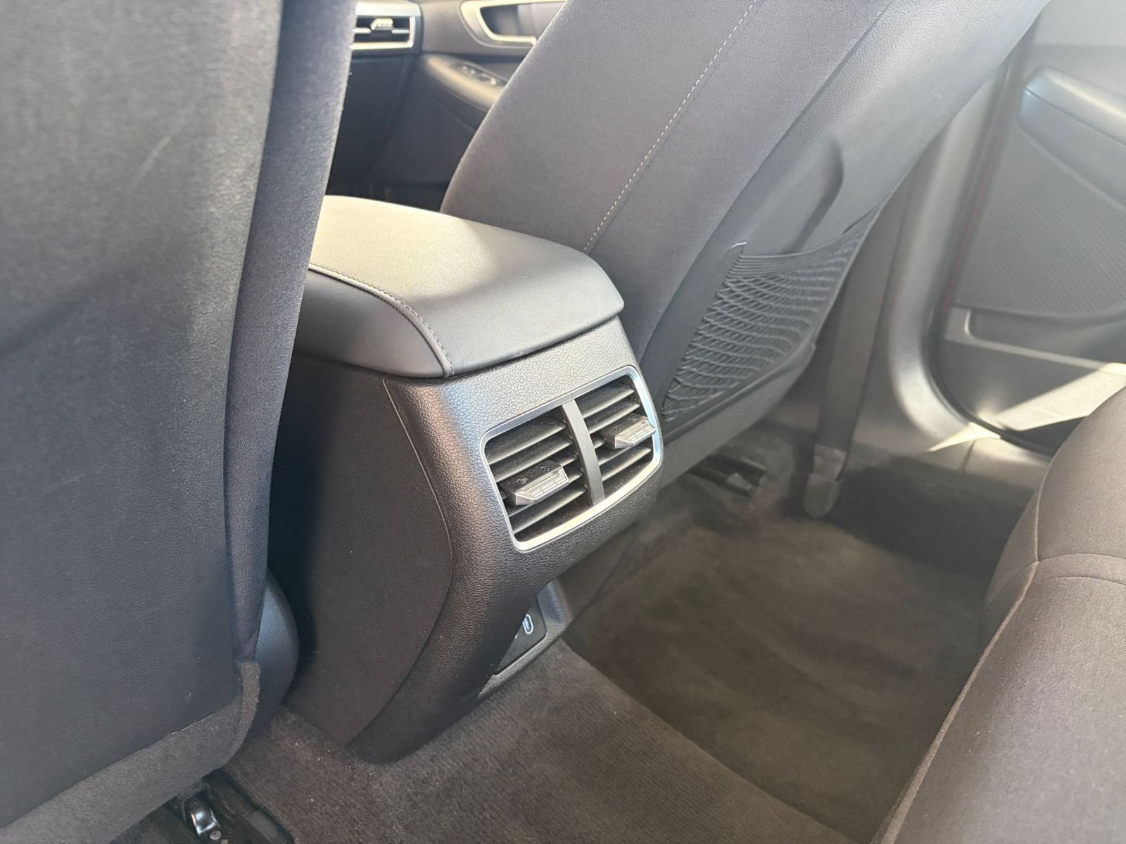 Used 2025 Hyundai Sonata SEL FWD image 24