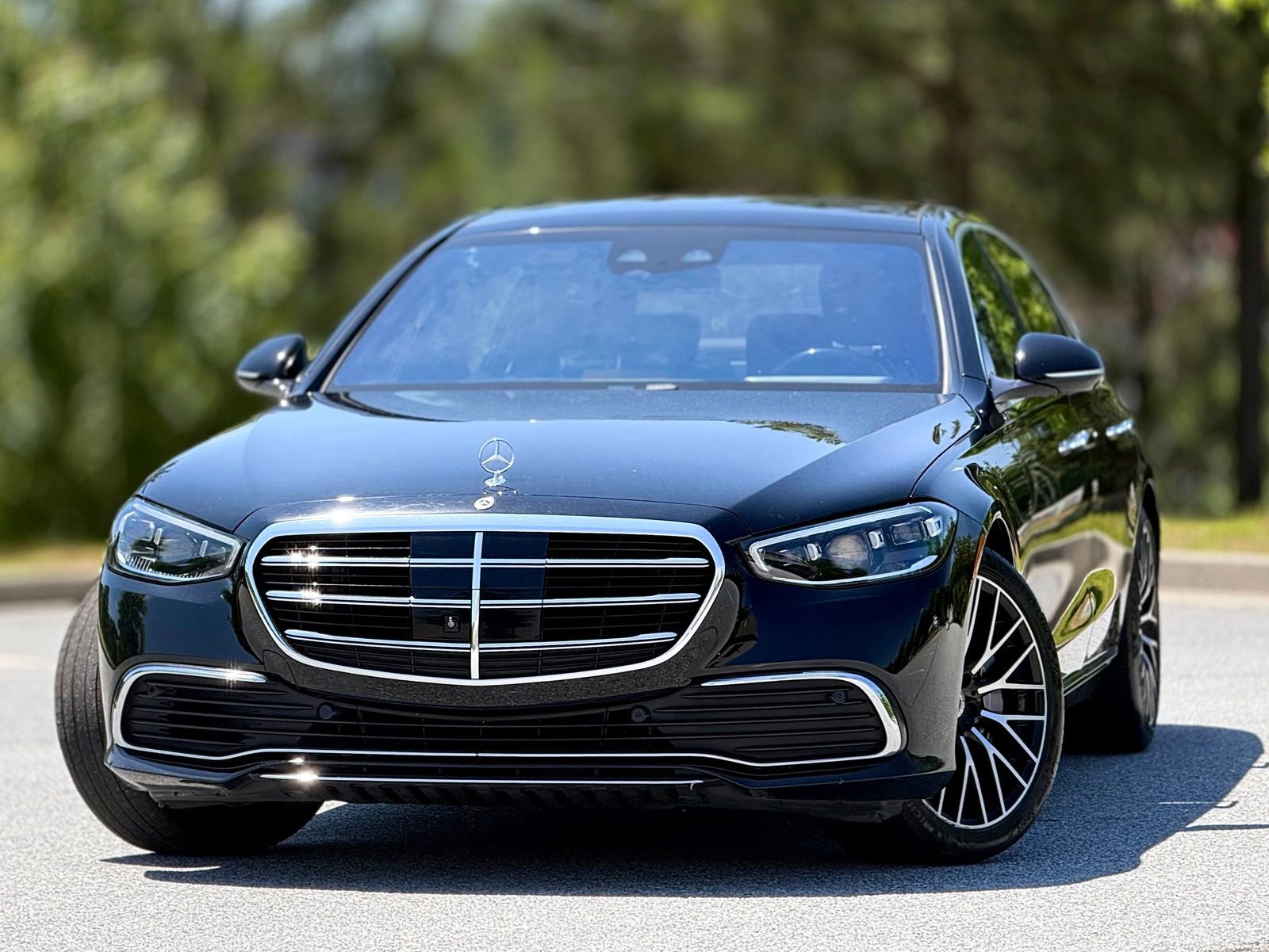 Used 2021 Mercedes-Benz S 580 4MATIC Sedan image 2