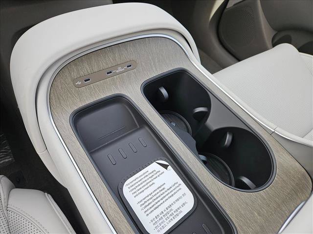 New 2026 Hyundai Palisade FWD Hybrid image 14