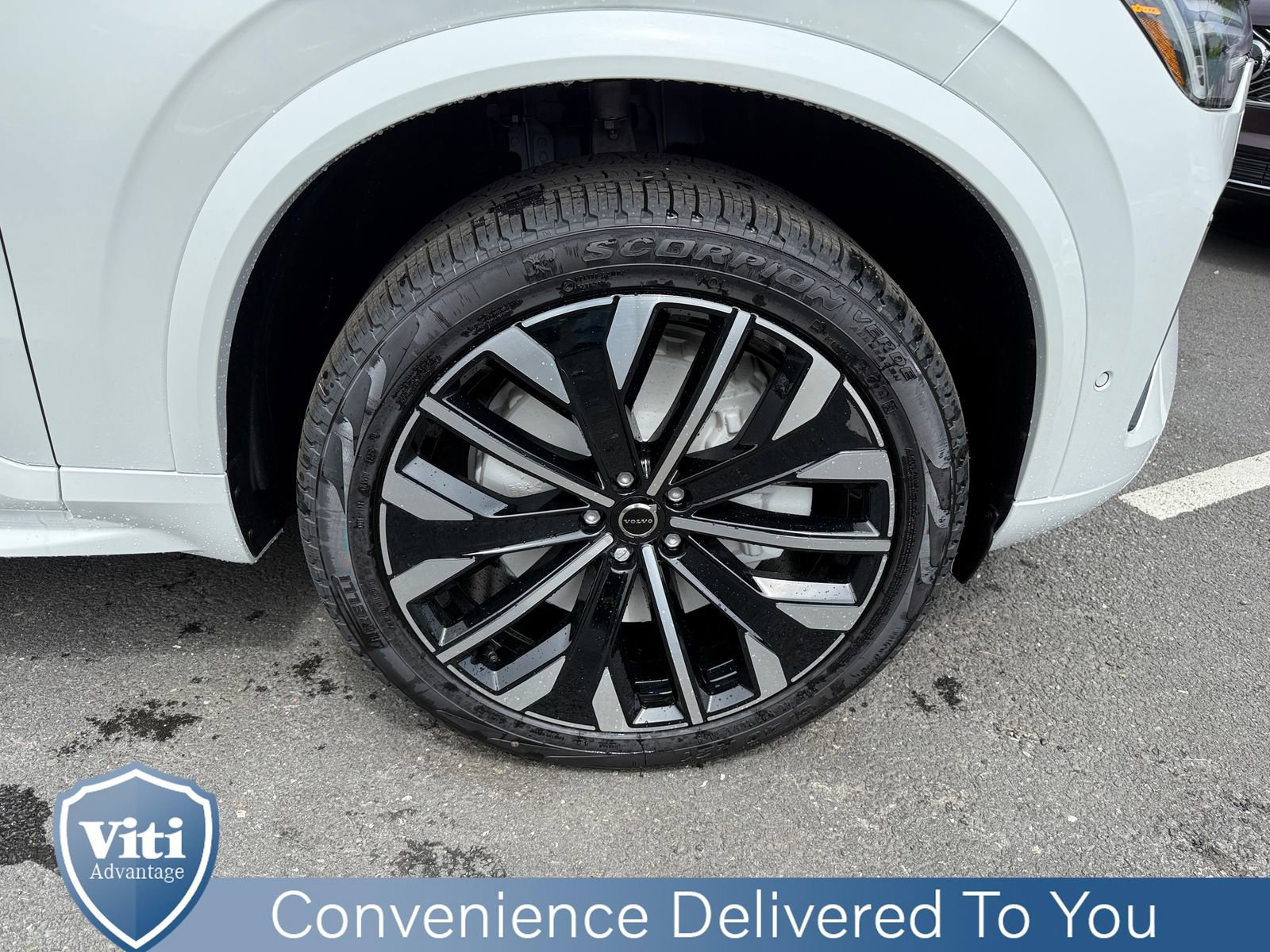 New 2026 Volvo XC90 T8 Plus image 10