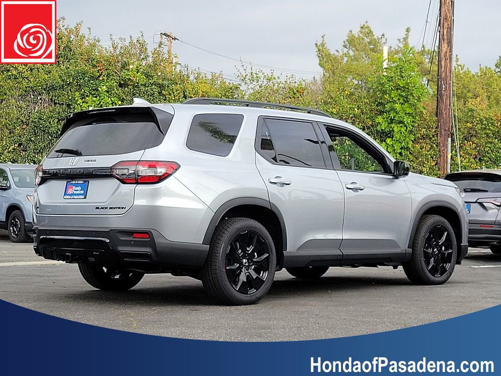 New 2026 Honda Pilot Black Edition image 2