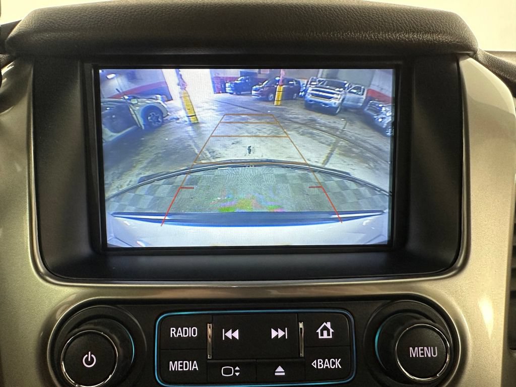 Used 2020 Chevrolet Suburban LT AWD/4WD image 18