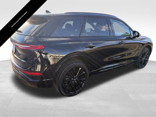 Used 2023 Lincoln Corsair Reserve w/ Equipment Group 201A image 8