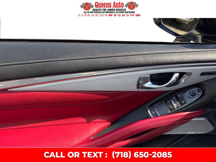Used 2018 INFINITI Q60 Red Sport 400 AWD/4WD image 24