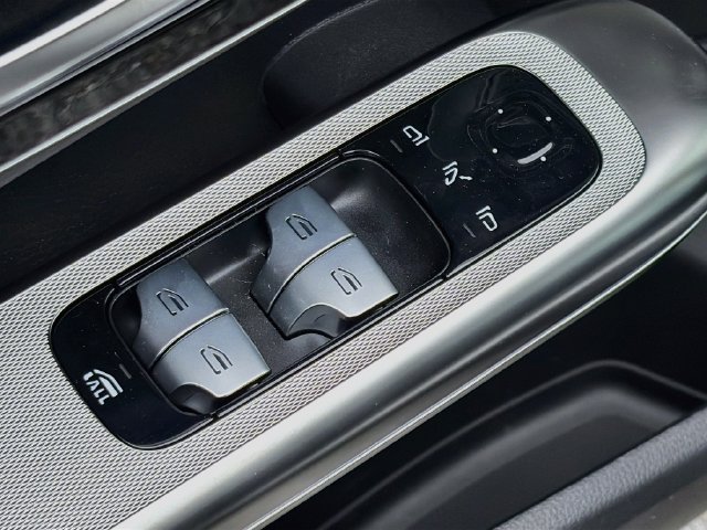 New 2027 Mercedes-Benz CLE 450 4MATIC Cabriolet image 17