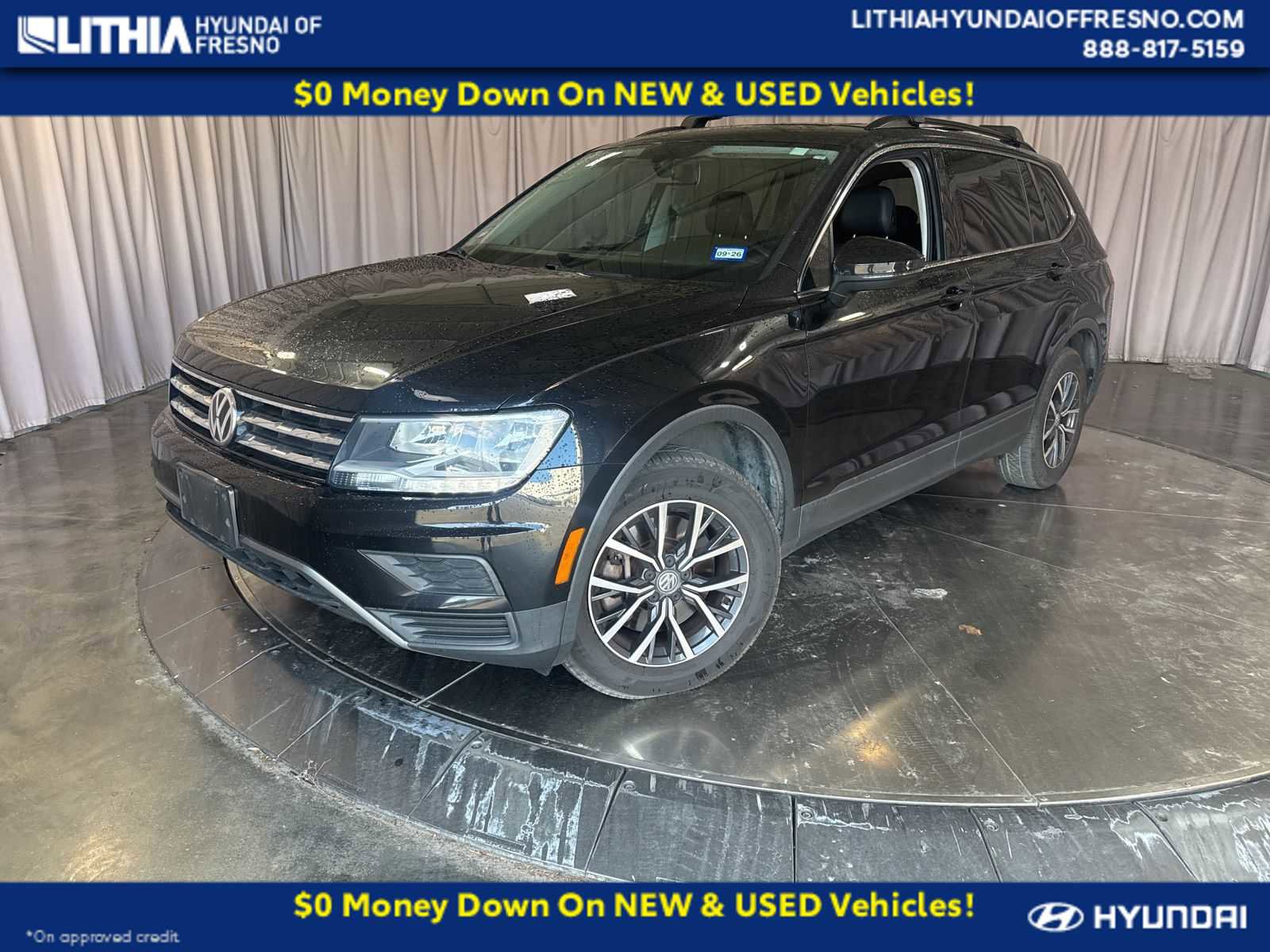 Used 2019 Volkswagen Tiguan SE FWD image 1