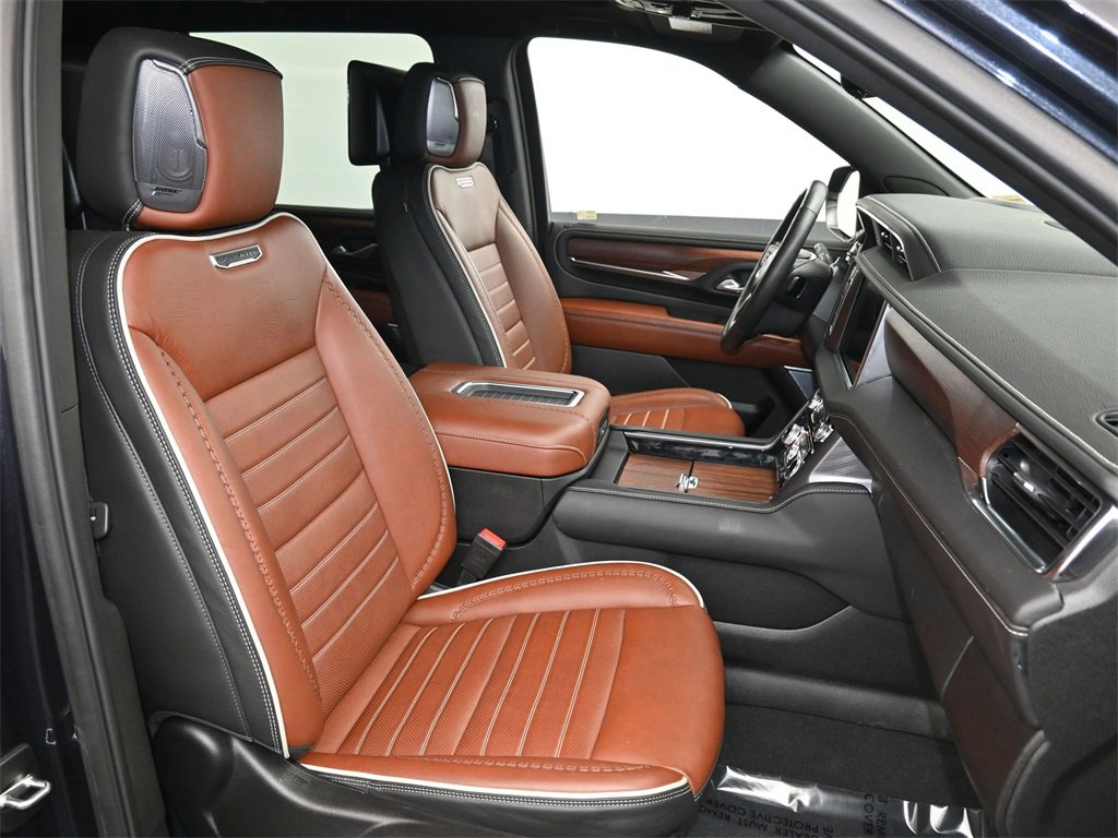 Used 2024 GMC Yukon XL Denali Ultimate image 18