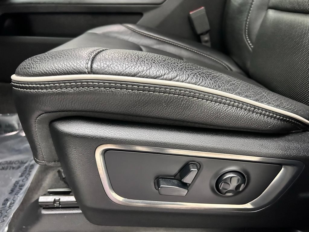 Used 2020 RAM 1500 Limited AWD/4WD image 14