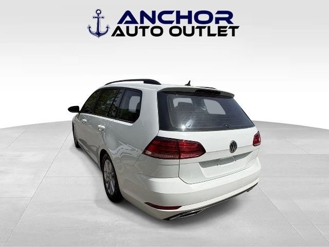 Used 2019 Volkswagen Golf S image 6