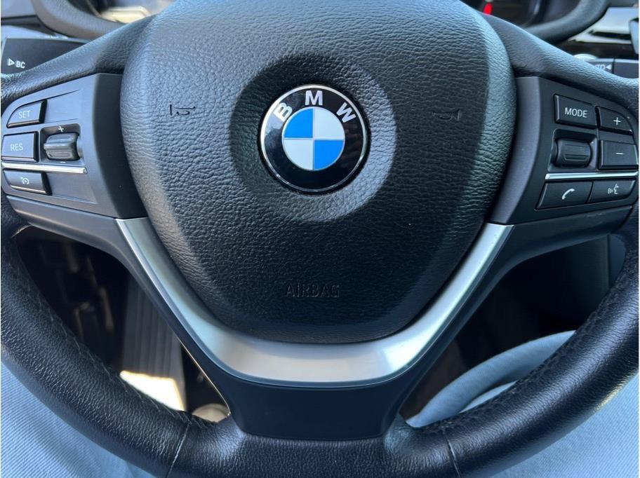 Used 2017 BMW X3 xDrive28i AWD/4WD image 12