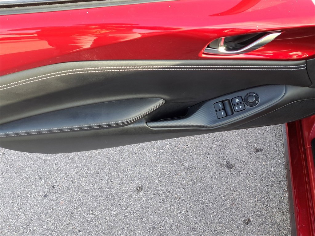 Used 2022 MAZDA MX-5 Miata RF Grand Touring w/ Weather Package image 11
