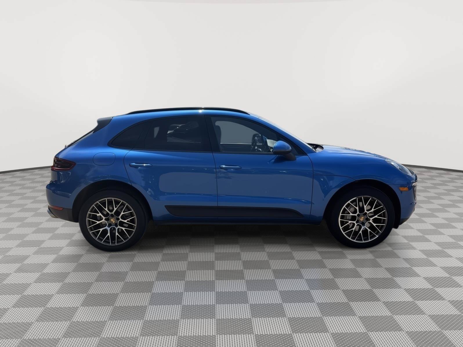 Used 2018 Porsche Macan S AWD/4WD image 8