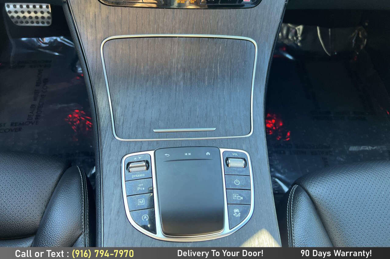 Used 2022 Mercedes-Benz GLC 300 4MATIC image 21