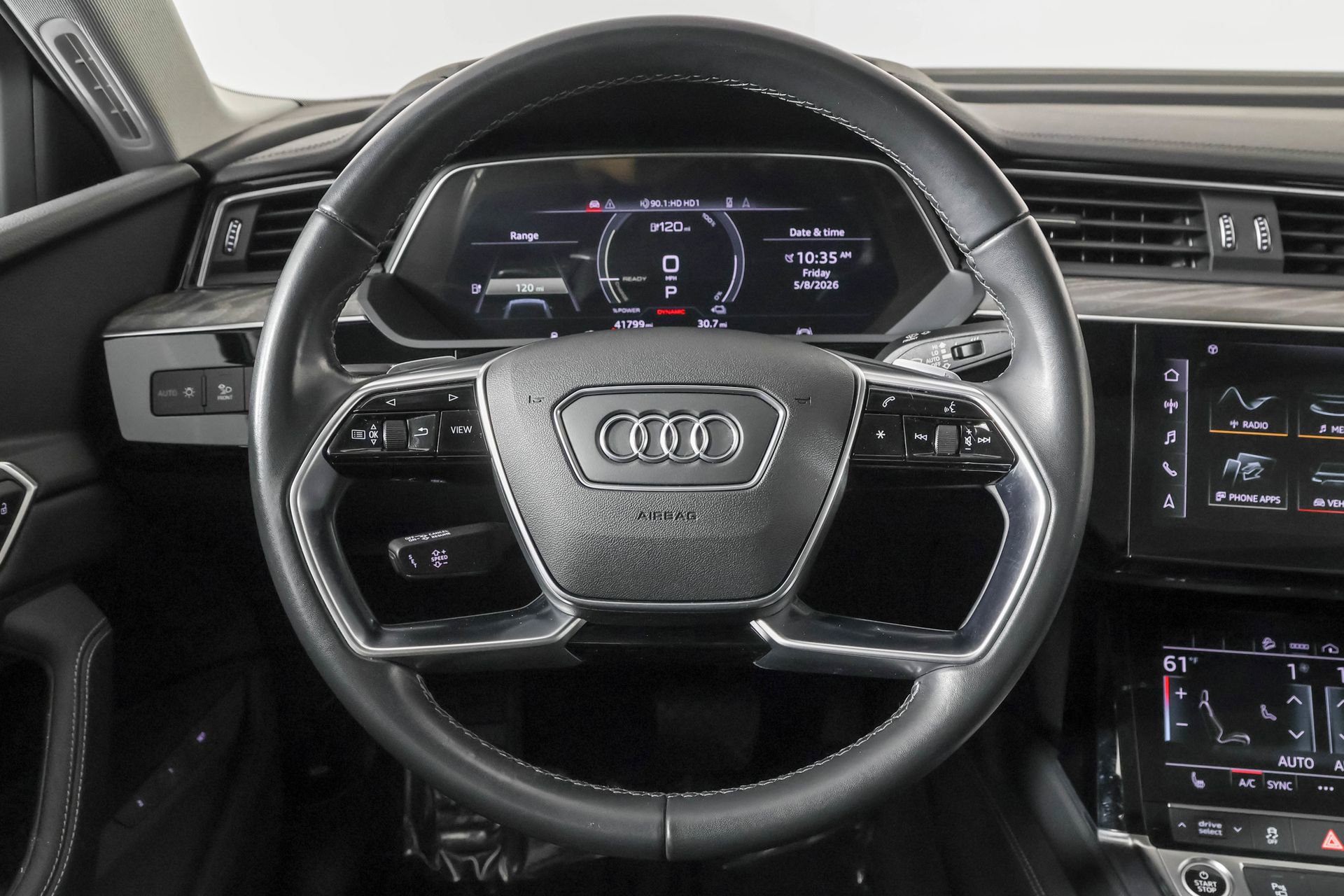 Used 2021 Audi e-tron Premium AWD/4WD image 28
