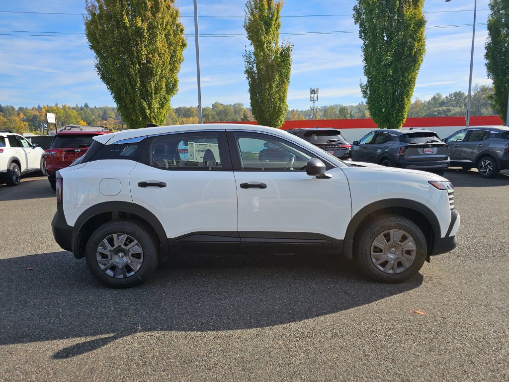 New 2027 Nissan Kicks S FWD image 4
