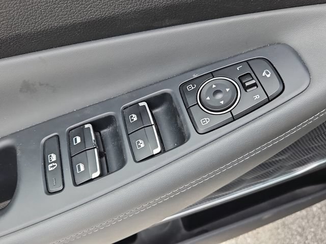 Used 2023 Hyundai Santa Fe Limited AWD/4WD image 26