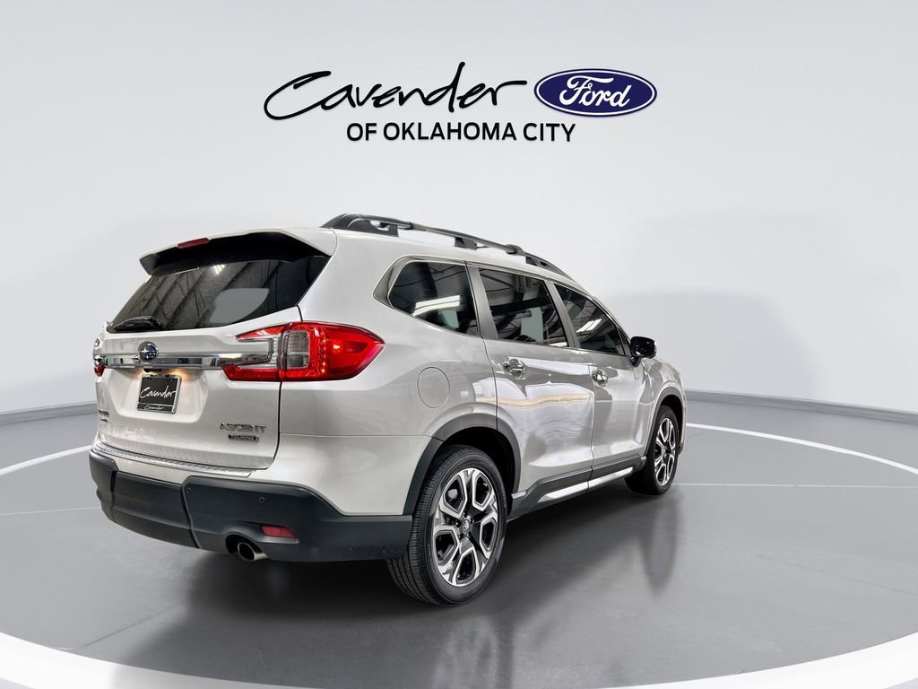 Used 2023 Subaru Ascent Touring AWD/4WD image 8