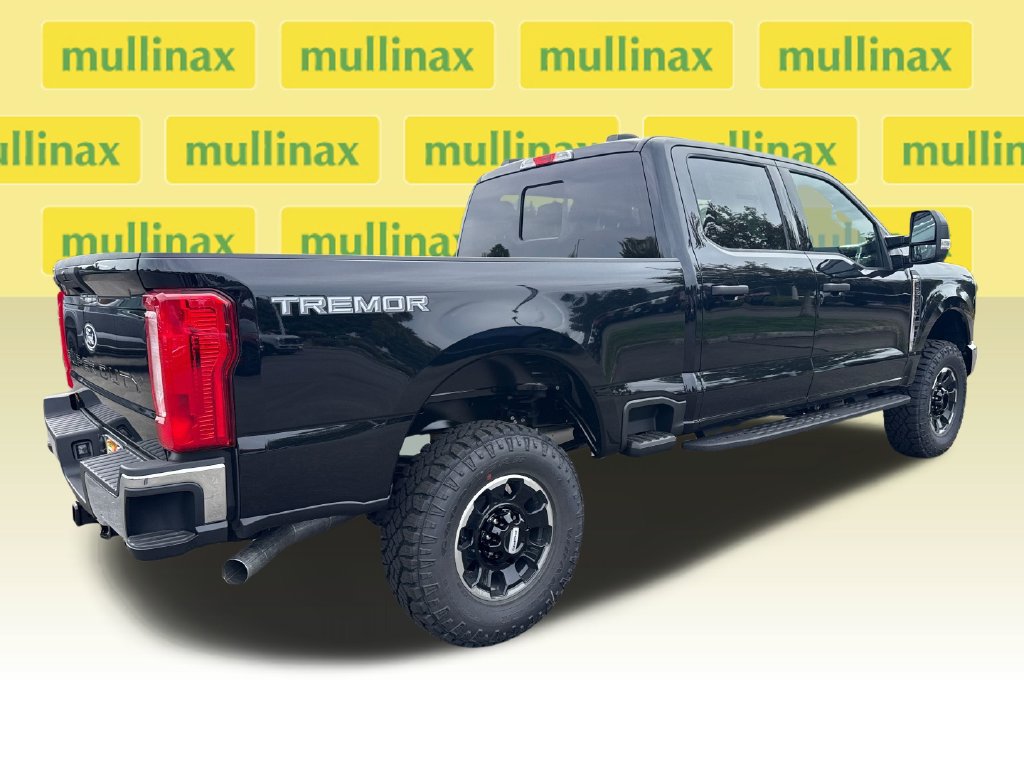 New 2027 Ford F250 XLT w/ Tremor Off-Road Package AWD/4WD image 3