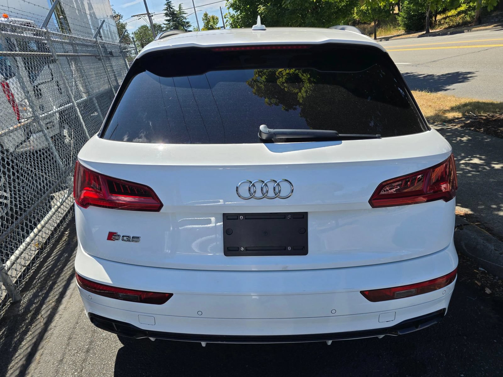 Used 2019 Audi SQ5 Premium Plus w/ Premium Plus Package AWD/4WD image 3