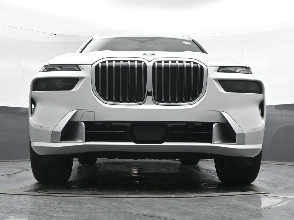 Used 2023 BMW X7 xDrive40i AWD/4WD image 48