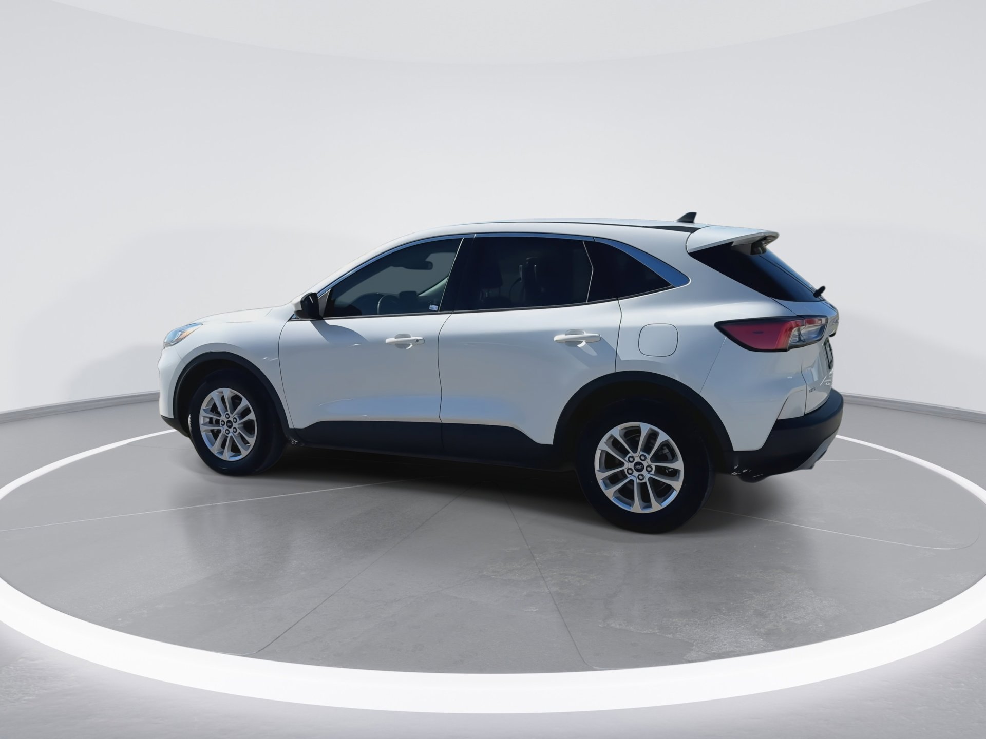 Certified 2021 Ford Escape SE w/ Cold Weather Package image 7