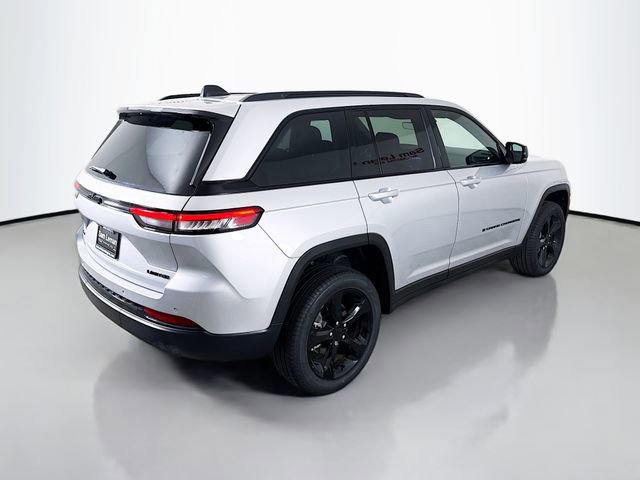 New 2025 Jeep Grand Cherokee Limited w/ Black Appearance Package image 7