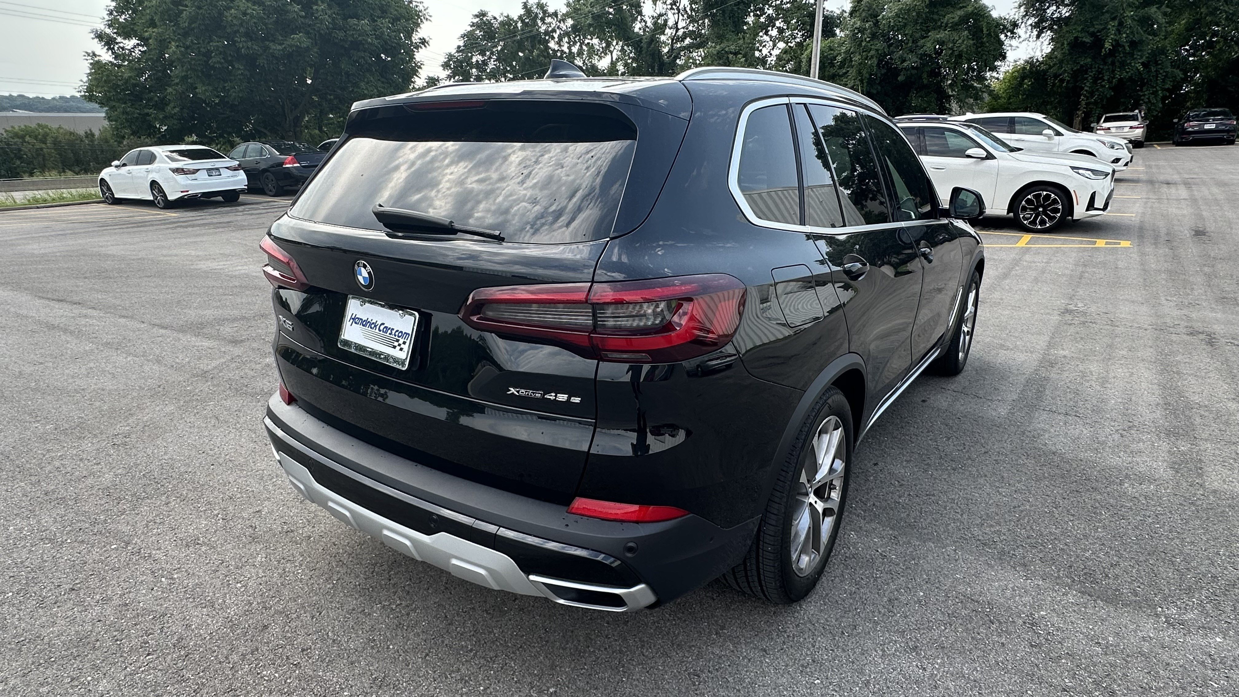 Used 2021 BMW X5 xDrive45e w/ Premium Package AWD/4WD image 10