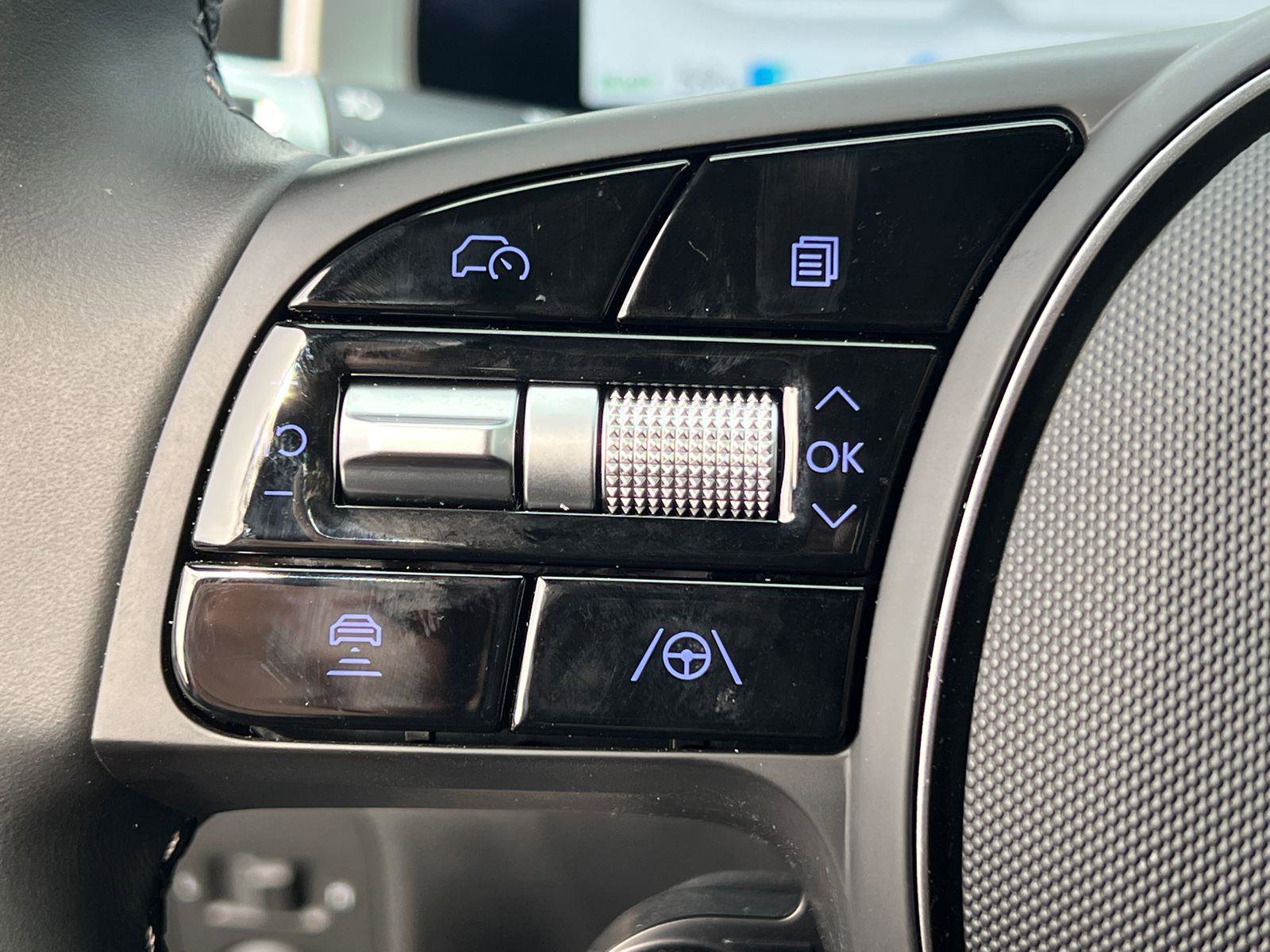 Used 2025 Hyundai Ioniq 6 SEL image 25