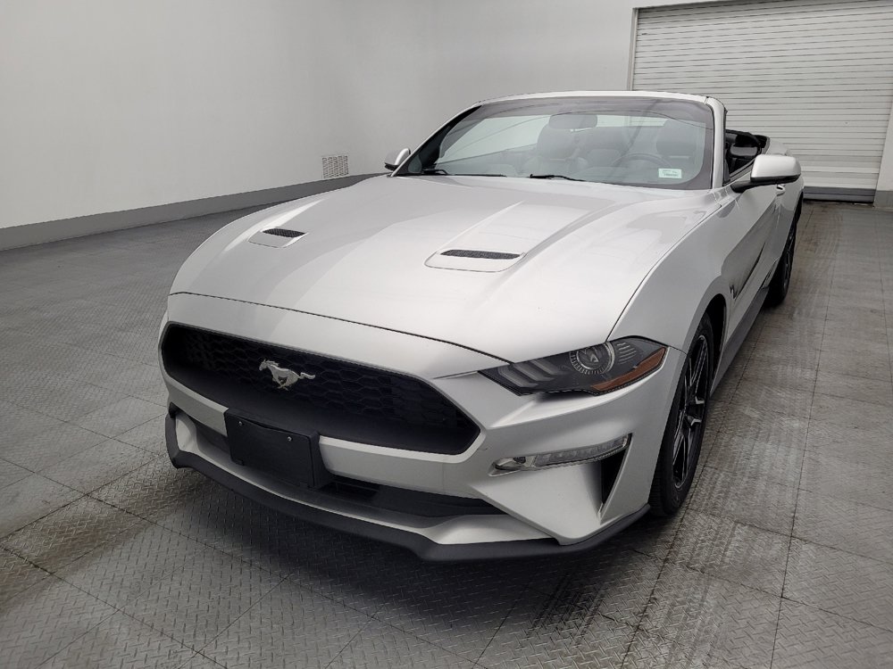 Used 2018 Ford Mustang Premium RWD image 15