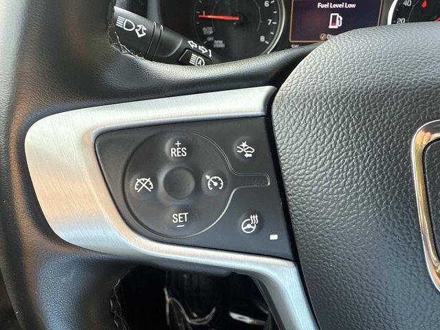 Used 2023 GMC Terrain SLT image 33