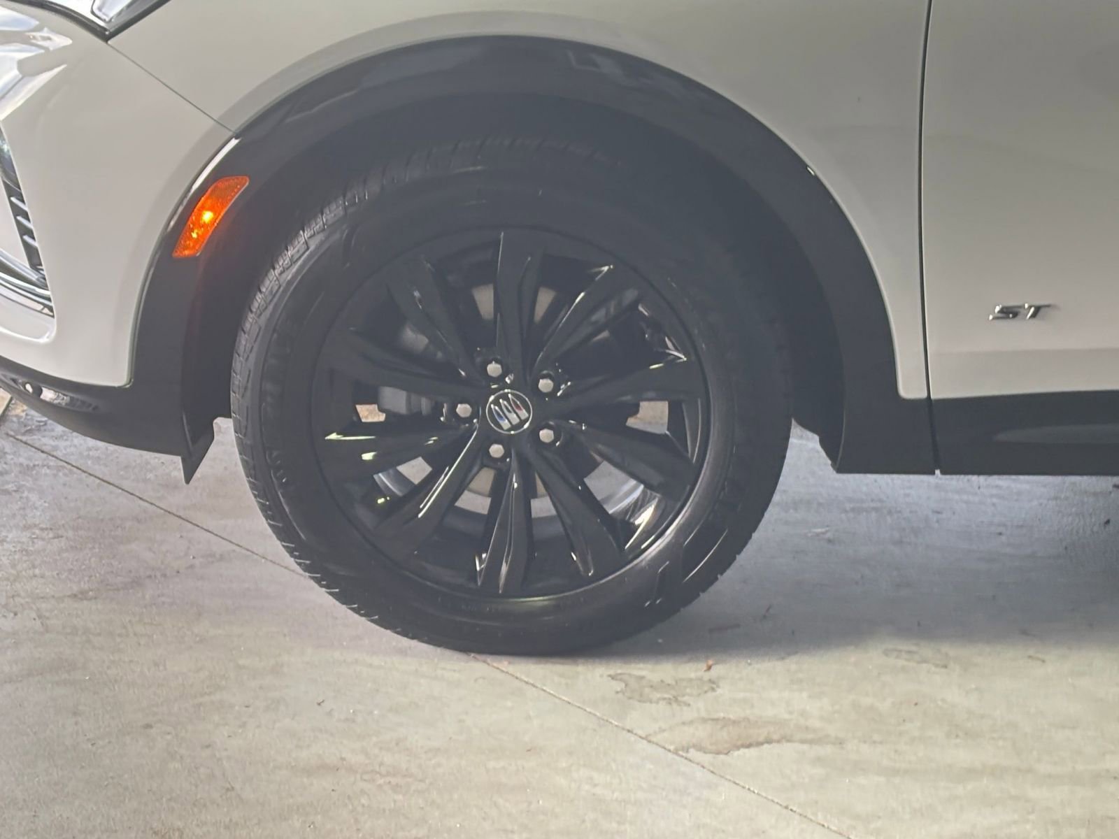 Used 2025 Buick Envista Sport Touring image 29