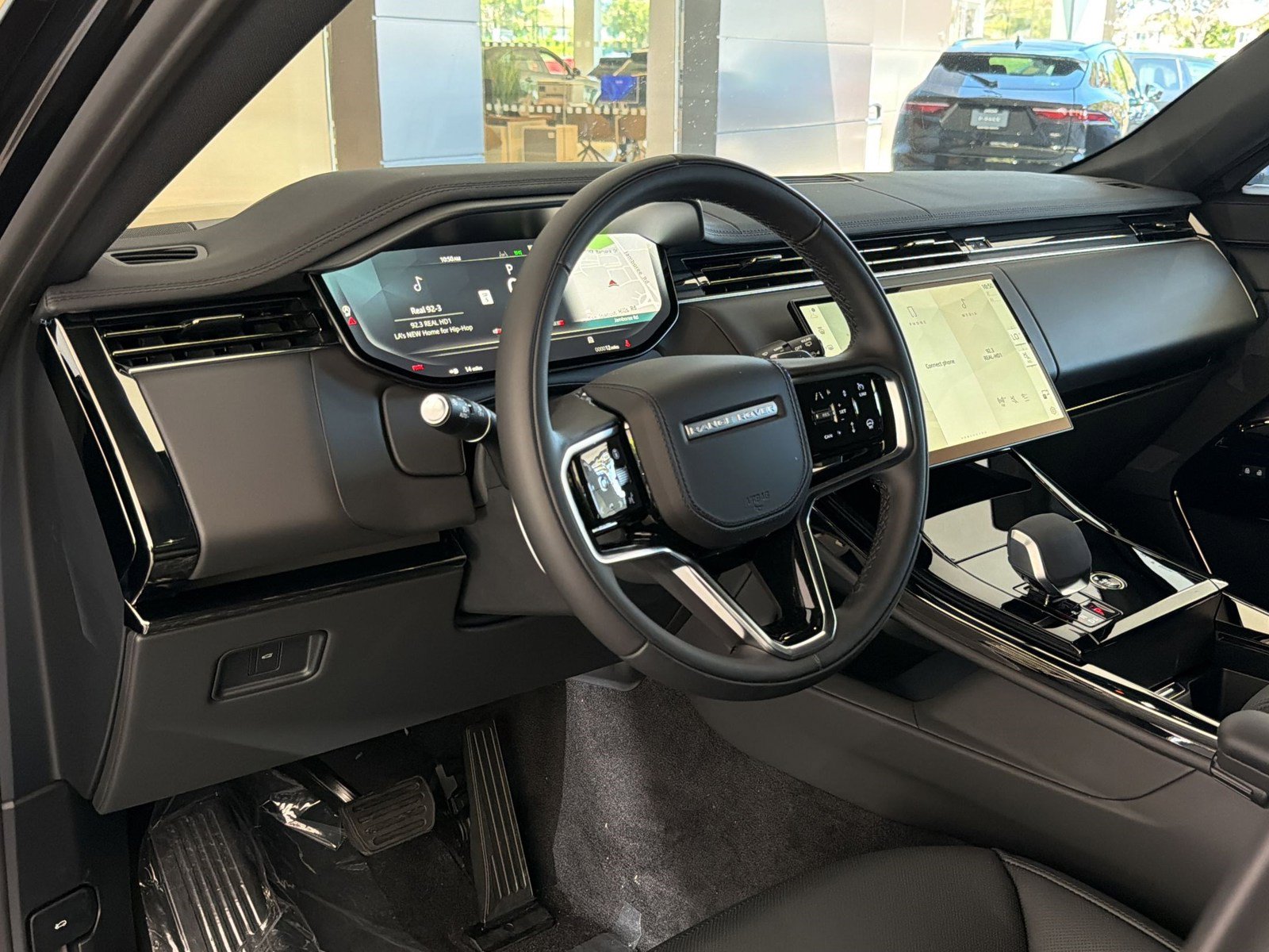 New 2026 Land Rover Range Rover Sport SE AWD/4WD image 4