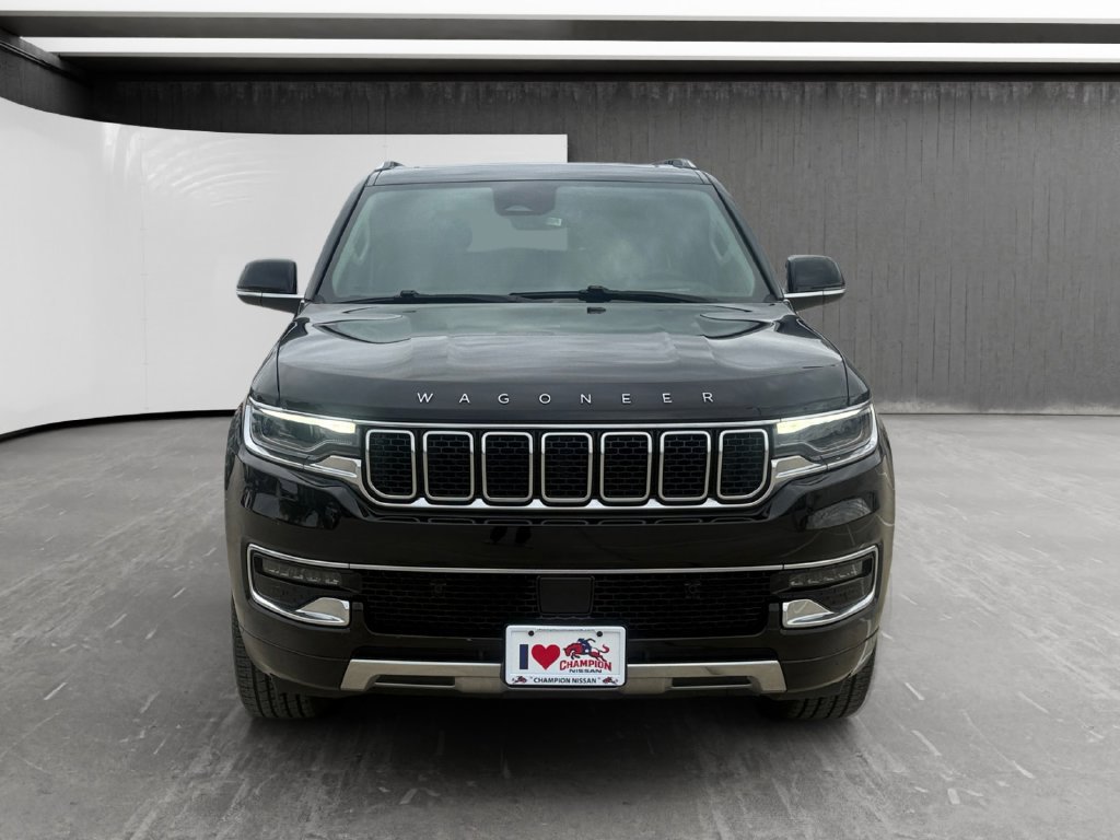 Used 2023 Jeep Wagoneer Series III w/ Premium Group I AWD/4WD image 8