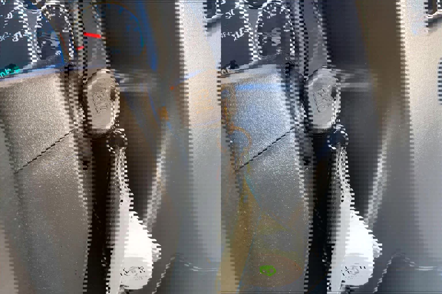 Used 2021 Chevrolet Express 2500 w/ Driver Convenience Package image 11