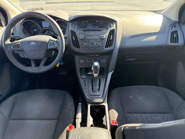 Used 2016 Ford Focus SE FWD image 16