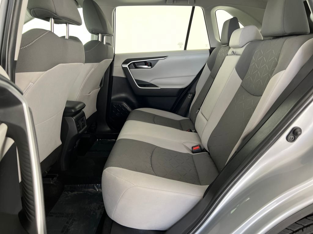 Used 2020 Toyota RAV4 XLE w/ Convenience Package image 26