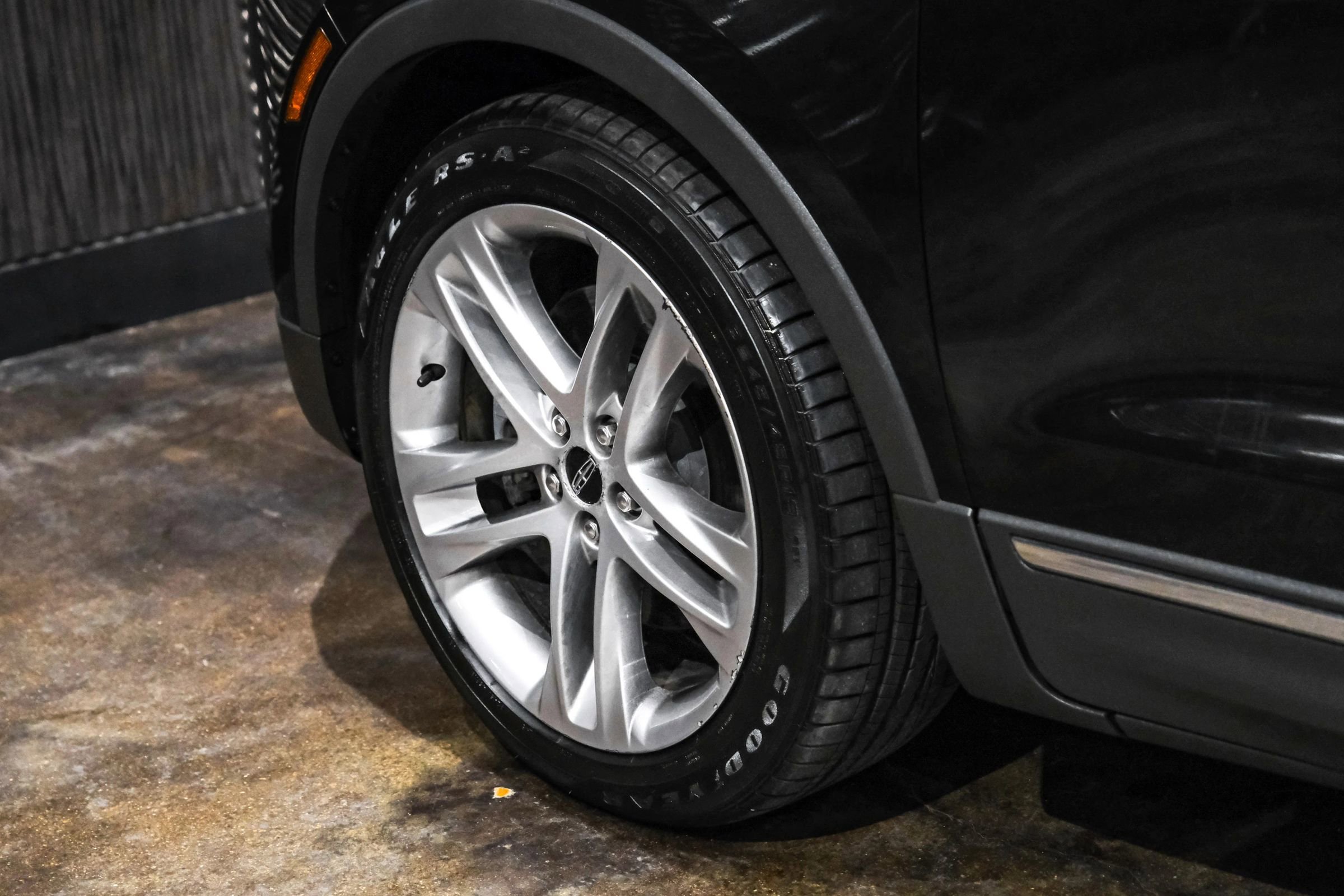 Used 2015 Lincoln MKC AWD w/ Equipment Group 102A Reserve image 41