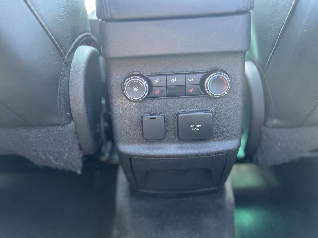 Used 2015 Ford Explorer Limited w/ Equipment Group 301A image 26