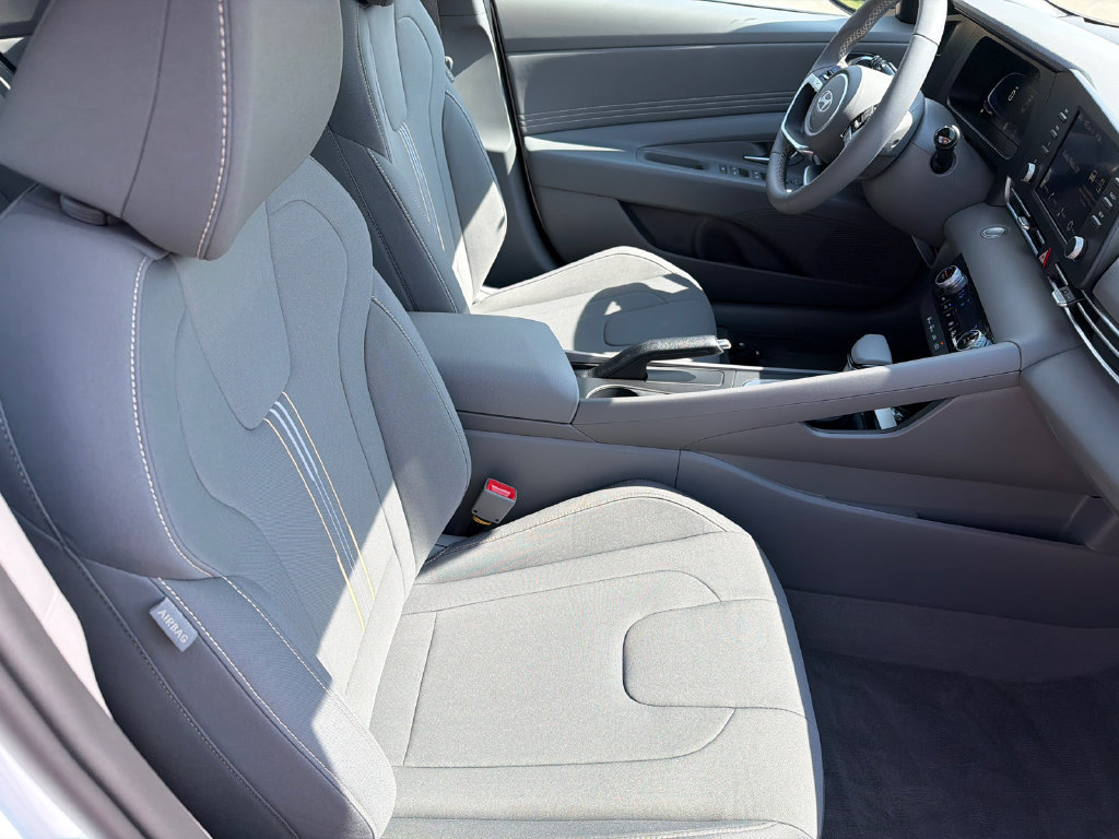 New 2026 Hyundai Elantra Sport FWD image 14