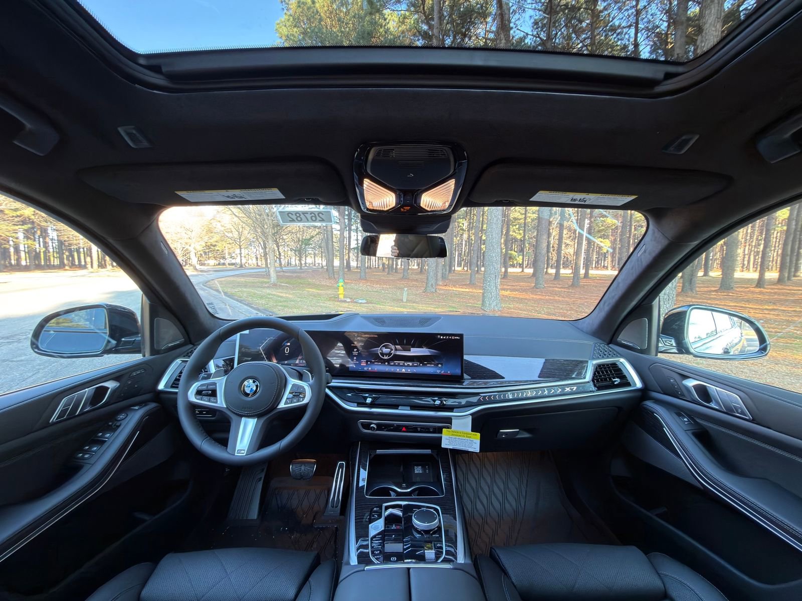 New 2026 BMW X7 xDrive40i w/ M Sport Package image 2