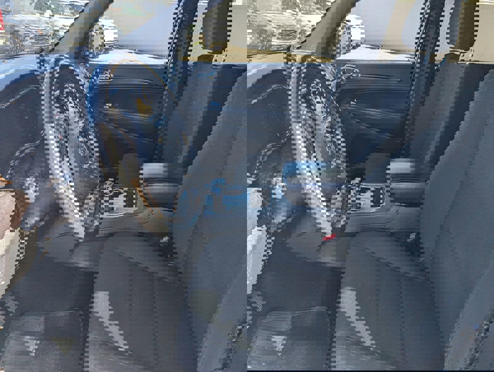 Used 2014 Jeep Grand Cherokee Laredo w/ Quick Order Package 23E AWD/4WD image 8