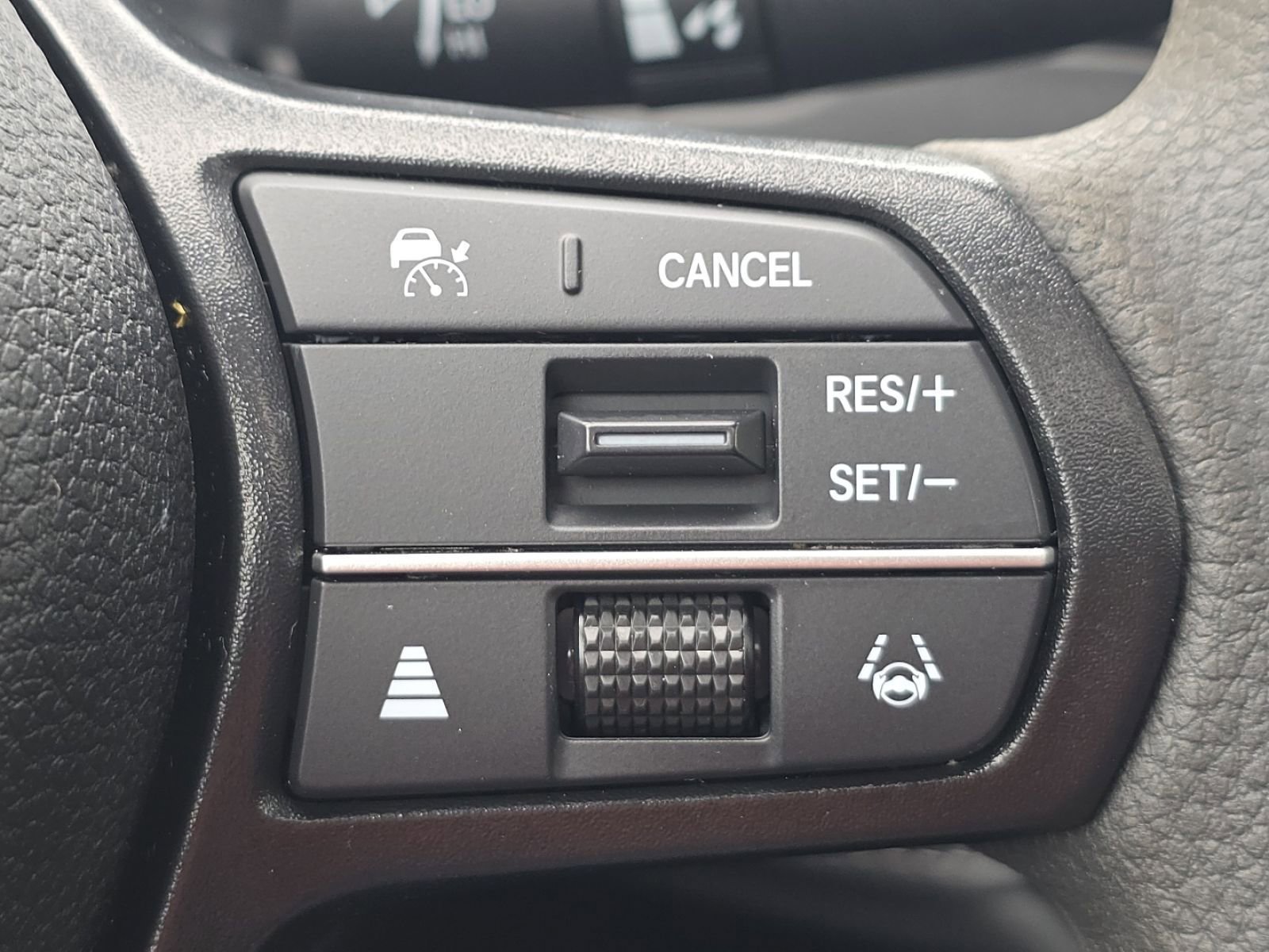 Used 2024 Honda Accord EX image 29