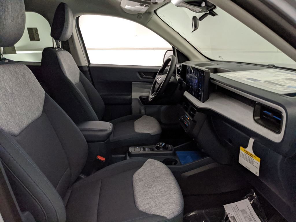 New 2026 Ford Maverick XLT image 26